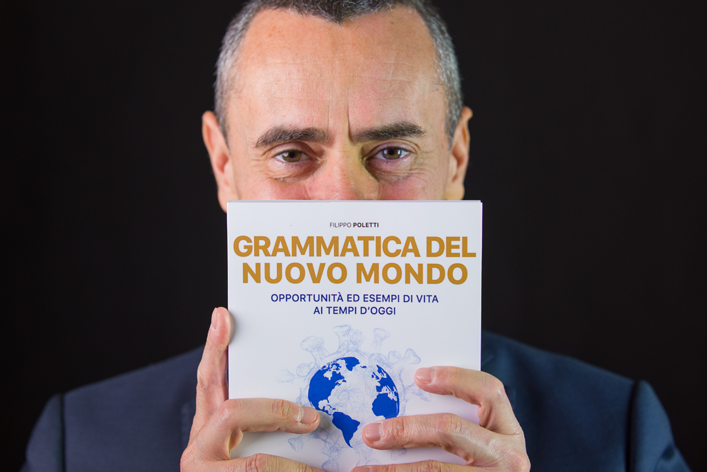 La grammatica del nuovo mondo; Filippo Poletti; libro; Covid; morti; malati; emergenza sanitaria; Bergamo; Moncenisio; paziente